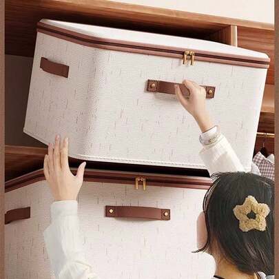 1 Hộp đựng đồ gấp gọn có khóa kéo và tay cầm, màu be, làm từ vải lanh polyester, hình vuông có nắp đậy, chắc chắn và bền, đa năng dùng để đựng quần áo, đồ chơi và các vật dụng khác, cũng thích hợp để trang trí nội thất, trang trí phòng ngủ, làm dải trang trí, đựng đồ, quần jean, v.v.