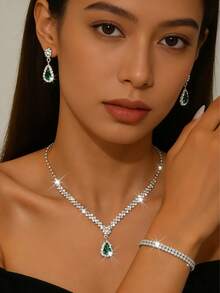Set Perhiasan 3 Buah Kalung, Anting, dan Gelang Logam Perak Bertatahkan Berlian Imitasi, Aksesoris Pernikahan Pengantin - 734783 Hijau-HB - View 5