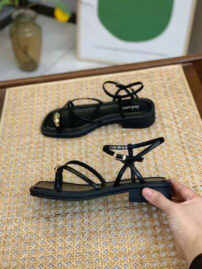 Giày sandal quai mảnh gót chunky kiểu cổ tích mùa hè 2026 mới, giày La Mã có nhẫn ngón chân dành cho nữ