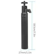 Gậy selfie kéo dài bằng hợp kim nhôm với đầu gimbal, điều chỉnh độ cao từ 18,5-70cm, có thể nghiêng 90°, vít 1/4" và tay cầm chống trượt, thích hợp cho gimbal điện thoại thông minh, camera hành động, vlog, livestream và du lịch. - Xem 3