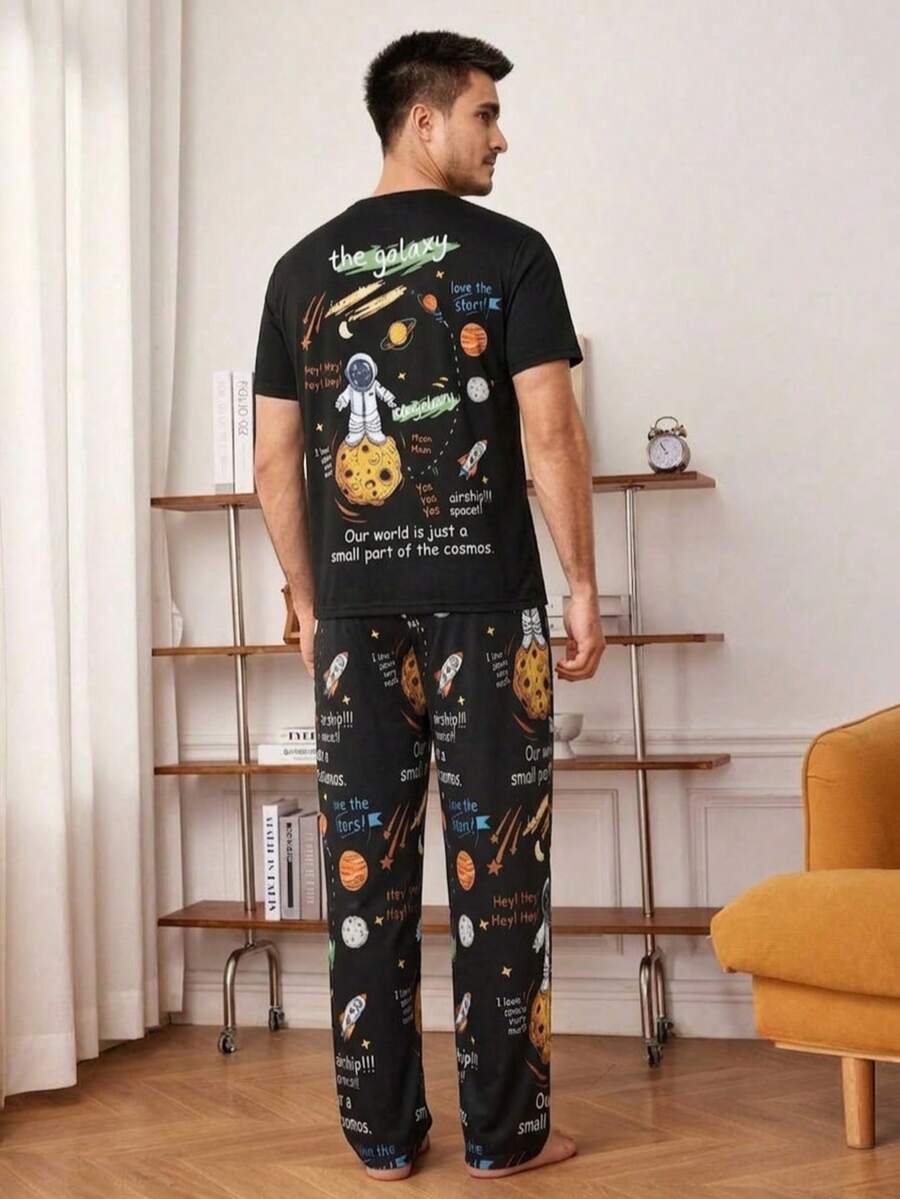 男士卡通太空人印花睡衣套裝，短袖上衣與長褲 - 黑色 - 查看 1