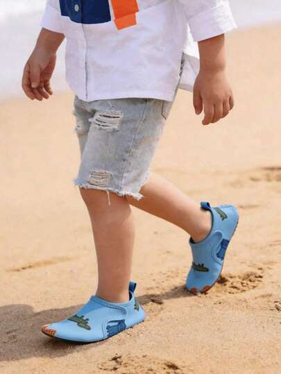 儿童卡通鳄鱼印花魔术贴水鞋，软底透气速干水鞋，防滑沙滩鞋，适合沙滩、户外玩耍，男女童均适用