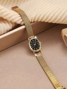 LIANDU LIANDU 女士时尚石英表，款式新颖，功能多样，设计小巧优雅，适合日常佩戴，也是生日礼物、返校礼物、感恩节礼物、浪漫场合礼物的理想之选。 - 金色 - 查看 3