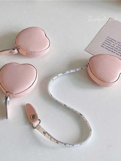 1 thước dây rút hình trái tim, dài 1.5M/60in, dùng để đo vòng eo, tiện dụng trong gia đình.