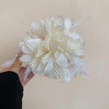 1pc Fashionable Elegant Mesh Feather Flower Hair Clip - Pale Yellow - View 2