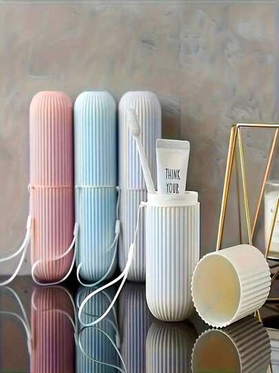 High-Quality Travel Toothbrush Set (1/2/3 Pcs), An Ideal Choice For Oral Care On The Go. The Set Includes A Rinsing Cup And Toothpaste Holder, And The Portable Travel Toothbrush Case Also Comes With A Rinsing Cup.