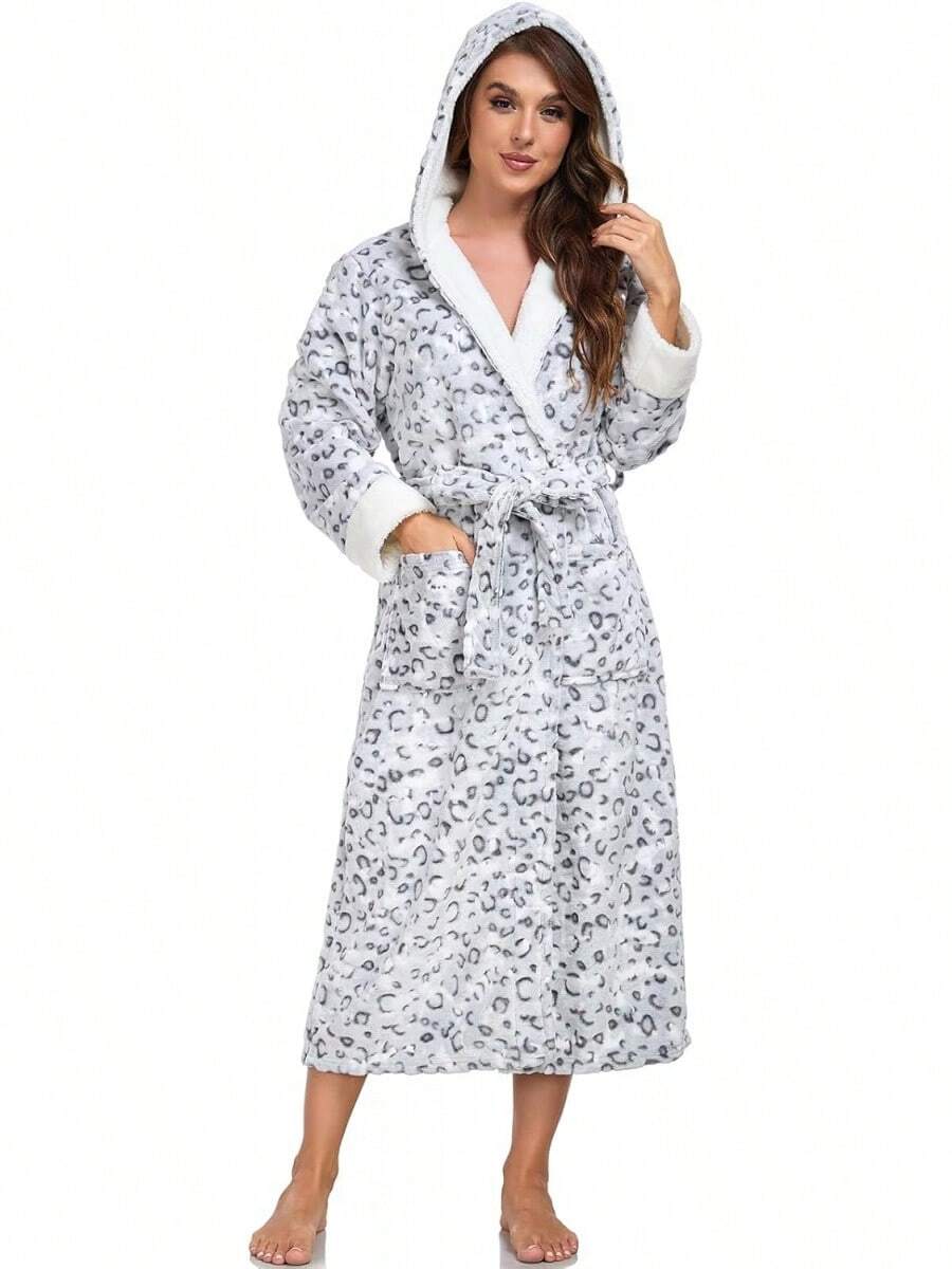 Bathrobe - Gris (Leopard Gray) - View 1