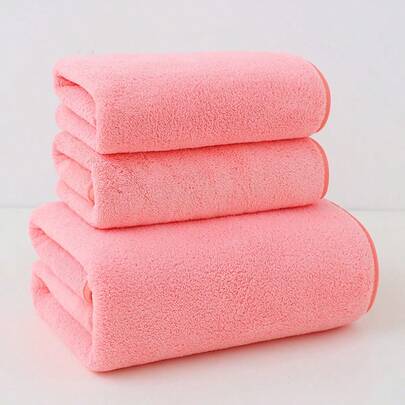 Toallas Las toallas de baño , en juegos, son una opción esencial para las familias y una de las mejores alternativas para hoteles. Son suaves, delicadas con la piel y muy absorbentes.