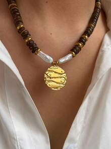 1件不锈钢圆形金鱼吊坠，配以木珠和不对称圆盘，18K镀金项链，防水百搭，女士适用 - 木串珠項鍊 - 查看 10