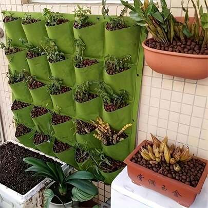 18-Pocket Felt Vertical Gardening Plant Bags | Lightweight Wall-Mounted Felt Planters For Indoor And Outdoor Use, Checkered Pattern,Wall Mounted Felt Planting Bag, 18 Mouth Green Felt Beauty Planting Bag,Suitable For Gardens, Plantations, Seed Cultivation, Spring Garden Parties, Mother's Day, Father's Day, Independence Day, Outdoor Decoration