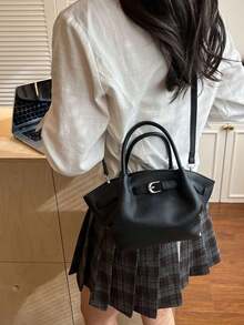High-End Embossed Black Handbag, New Niche Design Water Bucket Bag, Versatile Commuter Shoulder Crossbody Bag, Minimalist Retro Style Daily Wear Women's Bag, Luxurious Quality Large Capacity Tote, Suitable For Work, Leisure And Various Occasions - Black - View 3