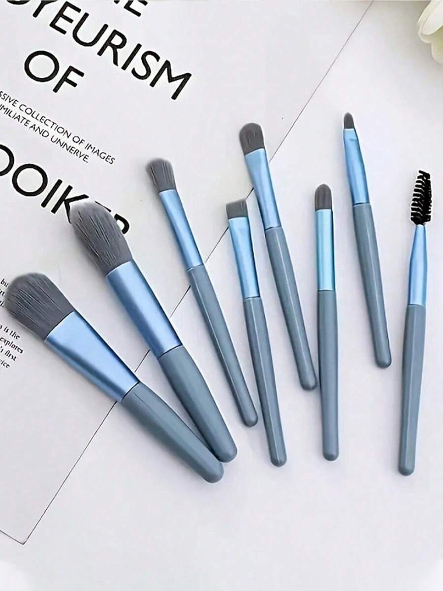 12/1 Set Makeup Brush Set, Portable Eyeshadow & Blush Brush Set, Cleansing Sponge Tools, Makeup Sponge, Makeup Tool Set Includes 8 Makeup Brushes + 4 Makeup Sponge Puffs, Cleansing Tools, Face Brush, Eye Brush, Brow Brush, Foundation Brush, Blush Brush, Stippling Brush, Concealer Brush, Makeup Sponge, Makeup Sponge, Soft Bristle Makeup Brushes