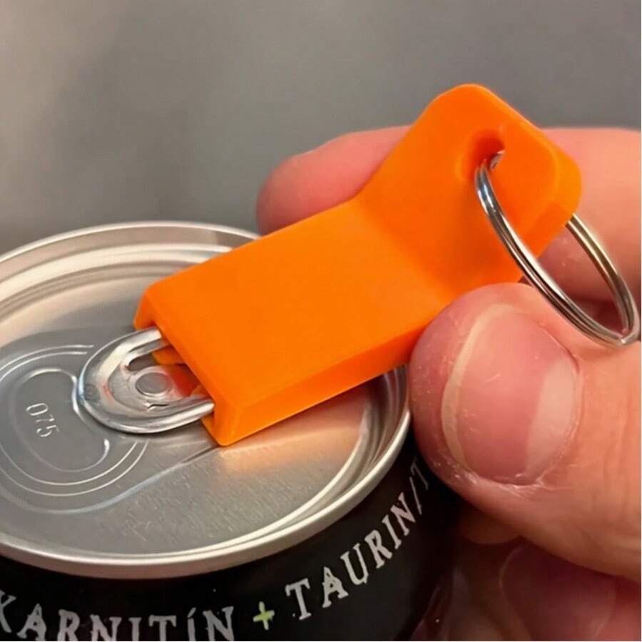 塑料碳酸饮料开瓶器，防尘密封设计——一款简约小巧的瓶盖开瓶器，具备防尘和密封功能。可用作钥匙扣或吊坠。 - 查看 1