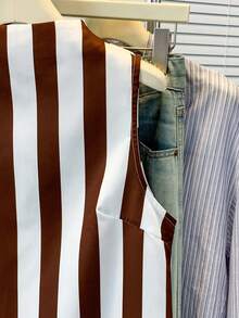 女士无袖A字迷你连衣裙，撞色条纹印花，圆领，后背拉链——休闲优雅的夏季连衣裙，适合度假、派对、海滩和日常穿着，春夏季节皆宜。 - 咖啡棕 - 查看 9