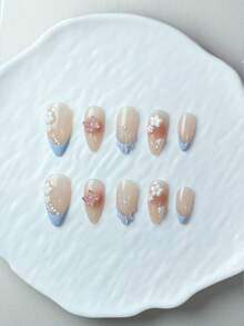 10 Stück handgefertigte, individuelle eisblau-französische Farbverlauf 3D Blumen & Schmetterling Nagelaufkleber zum Aufkleben - Weiss - Übersicht 4