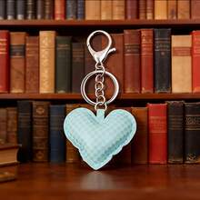 Móc khóa hình trái tim, thiết kế kẻ caro cổ điển, phụ kiện dành cho Ngày của Mẹ. - Nhiều màu - Xem 5