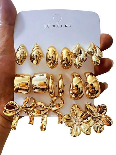 16件套女士时尚金色耳环套装，几何C形耳环、蝴蝶结耳环和五瓣花系列耳环，适合日常和节日佩戴。采用ABS树脂材质，经UV镀金处理，持久光泽，低致敏性。