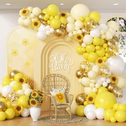 Bộ vòng hoa bóng bay chủ đề hoa hướng dương gồm 121 quả, với các màu vàng, trắng và vàng kim loại. Hoàn hảo cho các bữa tiệc sinh nhật, tiệc mừng em bé, trang trí đám cưới, tiệc cô dâu, lễ kỷ niệm và trang trí tiệc theo chủ đề hoa hướng dương.