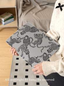 1个黑色豹纹透明超薄亚克力笔记本电脑保护壳，磨砂防指纹，全方位防摔，2026新款3D散热孔设计，适用于Air13 2025/Pro 16 M4/M3/M2，商务办公必备保护套 - 黑色 - 查看 10