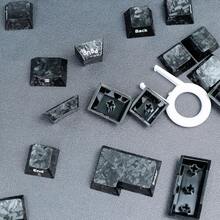 FLAMING SKOUL 119键碳纤维纹理PBT键帽，注塑成型丝网印刷，CHERRY原厂高度，兼容61/87/96/98/104/108键键盘。本产品为键帽，不包含键盘。 - 查看 6