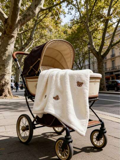 1pc New Baby Blanket, Embroidered Soft Plush Blanket With Cute Bear Design, Suitable For Infants, Toddlers, All Seasons, Portable