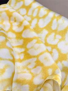 1pc Leopard Print Square Scarf All Season Wraps Suitable For Daily Outings Travel Wedding Party Bandana Suitable For Casualwear, Headband, Headwrap, Outdoor Sun Protection Accessory To Complement Your Style,Beach,Holiday - Multicolor - View 3