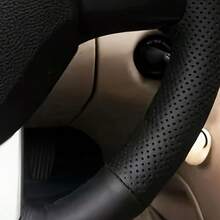 Bọc vô lăng phù hợp cho xe FIAT Viaggio 2012 2013 2014 2015 - FIAT Viaggio 2012 2013 2014 2015 - Xem 3