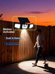 Solar Powered Triple Head Lamp Three Adjustable Light Heads 3 Intelligent Lighting Modes High Brightness On Motion Dim After Departure High Brightness On Motion Off After Departure Constant Low Light Throughout Night Solar Charging Automatic Operation Motion Sensing 600mAh High Capacity Battery ABS Durable Material Weather Resistant IP44 Waterproof Garden Yard Pathway Security Patio Porch Garage Backyard Decoration Outdoor Lighting Homeowners Gardeners Outdoor Adventurers Security Users - 太陽能壁燈 74LED - 查看 3