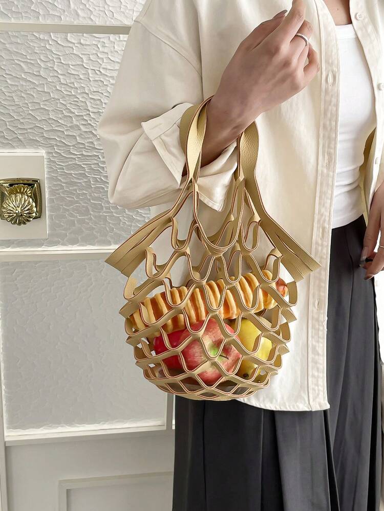 1 chiếc túi xách da gấp gọn The Zest Bag, túi lưới họa tiết trái cây rực rỡ, túi đeo vai khoét rỗng tiện dụng dành cho nữ. - Màu Khaki - Xem 5