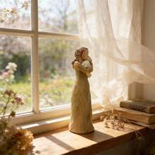 MINGZHANG 1pc Resin Sculpture Of A Woman Holding A Sheep, A Symbol Of Peace, A Warm Desktop Portable Ornament, Suitable For Living Room Desktop Decoration, Jesus Birthday Series Ornaments, Suitable For Friends' Birthday Gifts, Perfect Gifts For Christmas And Easter - 彩色 - 查看 2