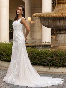 Elegant Off Shoulder Backless Lace Appliqué Mermaid Wedding Dress With Sqaure Neck, Registry Office Dresses Bridal Gown, Evening Party Dress Birthday Party Dress Country Wedding,Romantic Church Ceremony Wedding Dress,Suitable For Wedding, Dating, Party, Singles' Party, Vacation, Formal Occasions, Dinner Dress, Prom Dress, Homecoming Dress, Cocktail Party, Wedding Guest Dress, Graduation - 白色 - 查看 4
