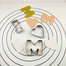 Bộ 3 khuôn cắt bánh quy bằng thép không gỉ, khuôn bánh mì hình trái tim "I Love You", dụng cụ làm bánh tại nhà bếp. - Xem 5