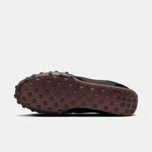 Nike Giày thể thao nam WAFFLE RACER, kiểu dáng thấp cổ IM8658-001 - màu đen - Xem 3
