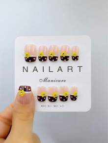 10 miếng dán móng tay thủ công màu nâu sô cô la hình thang ngắn có mùi thơm, kiểu móng tay Pháp đẹp mắt cho năm mới. - Màu nâu Sô-cô-la - Xem 4