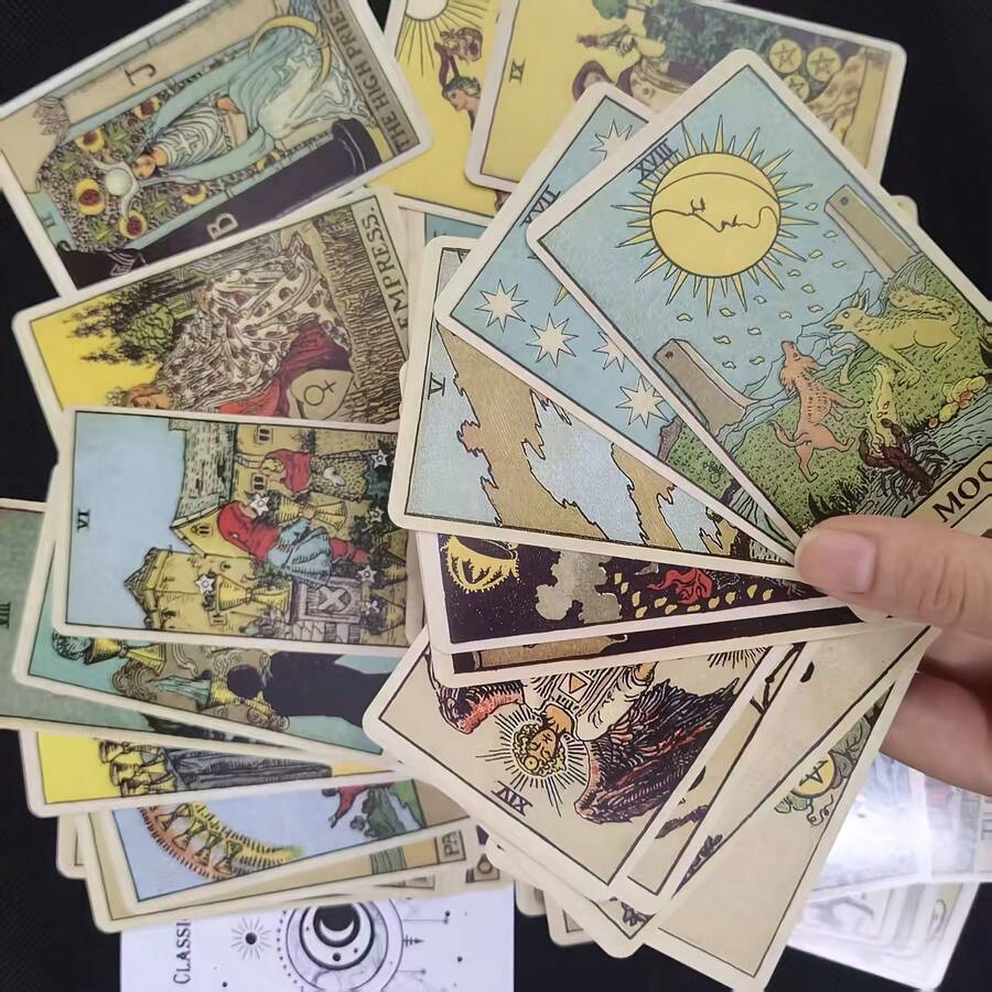 塔罗牌、桌游卡牌、情人节占卜游戏、狂欢节、马尔迪格拉斯、科隆狂欢节、复活节、婚礼 - 彩色 - 查看 1