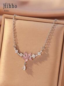 Hihho 1pc Floral Necklace, Delicate & Minimalist Clavicle Chain For Women, French/European Style Embedded Sparkling Pink Zirconia Five-Petal Flower, Tassel Water Drop Pendant, Suitable For Daily Wear, Holiday & Date Gift - 銀色 - 查看 1