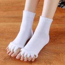 Women Toe Separator Socks Toeless Foot Alignment Socks For Yoga GYM Massage Pain Relief Improves Circulation Stretchy - White - View 4