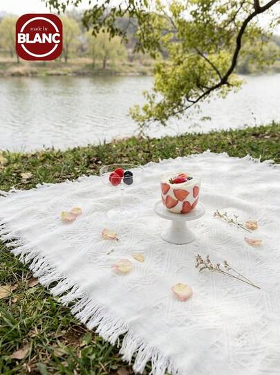 1 件优雅白色户外露营垫、野餐毯、波西米亚露营地毯、沙滩巾、家具罩、可翻转织物垫（多种用途）