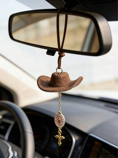 1 pieza Suministros para automóvil, Accesorios interiores para automóvil, Decoraciones colgantes para automóvil, Suministros para automóvil, Colgante de sombrero de vaquero y cruz, Personalidad clásica, Dios te bendiga, Gracias al Señor, Aleluya, Un imprescindible para el automóvil, Viaje, Pequeños regalos para familiares, amigos y parejas.