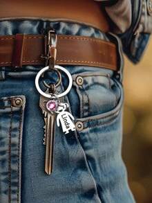 Móc khóa tùy chỉnh, Móc khóa tùy chỉnh với 1 đến 4 tên, Quà tặng móc khóa cá nhân hóa cho anh chị em, người yêu, gia đình, Halloween, Giáng sinh - Nhiều màu - Xem 3