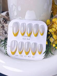 10片手工美甲贴纸，适合短指甲，假指甲，法式美甲贴片，杏仁形美甲，闪亮水钻美甲，奶油黄美甲，清新活力美甲，亮丽优雅美甲，日常通勤美甲，手绘奶油黄法式边缘搭配闪亮银色装饰美甲，包含美甲工具，适合各种场合，快速佩戴和卸除，适合女性和女孩的杏仁形美甲贴纸 - 黃色 - 查看 3