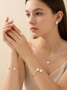 6件套四叶草首饰套装，时尚百搭，优雅女童饰品 - 白色 - 查看 2