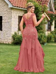 Plus Size Deep V-Neck Sequin Floral Lace & Mesh Fishtail Maxi Formal Gown, Suitable For Wedding Guest, Homecoming, Formal Dance, Birthday, Graduation Ceremony, Gala Dinner Elegant Summer - Dusty Pink - View 2
