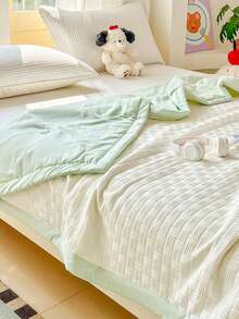 Soft Quilted Waffle Blanket, Moisture-Wicking & Breathable, Lightweight Summer Quilt, Fashionable Printed Comforter, Filled With Feather-Soft Cotton. Healthy Dyed, Water-Resistant, Waffle Fabric Washed Crafted, Soft & Skin-Friendly, Suitable For Nude Sleeping, Home & Bedroom Decor, 100% Polyester Material, Wedding Supplies, Valentine's Day Home & Bedroom Decor, Easter Gifts, Mother's Day Gifts, Suitable For All Seasons - White and Green - View 8