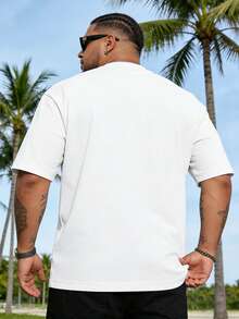 Camiseta de manga corta de corte holgado y con diseño exquisito para hombres de talla grande. Prenda esencial para el verano, fácil de combinar y que muestra tu estilo. Regalo ideal para el novio deportista. - Blanco - Ver 6
