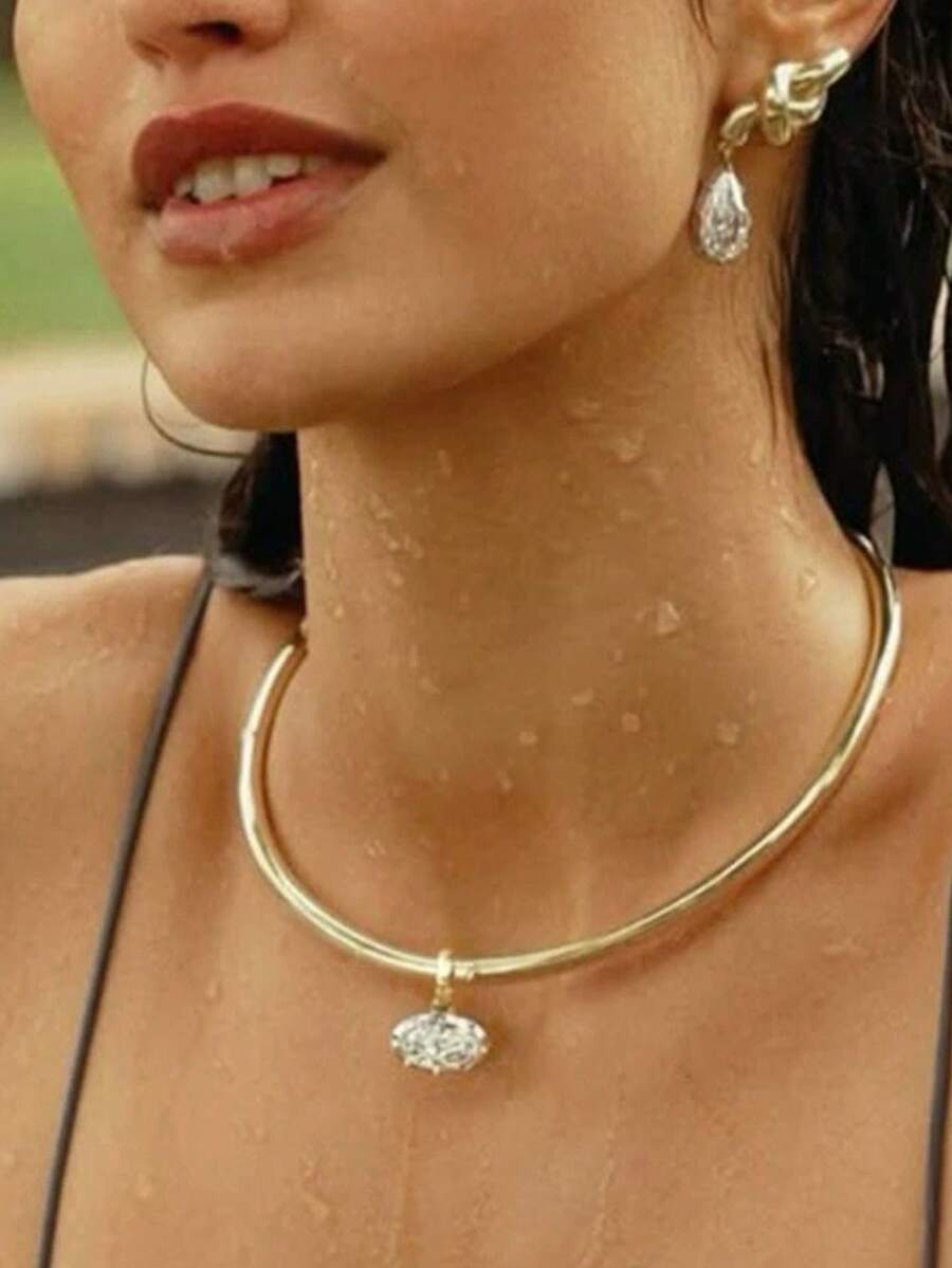 1件椭圆形金属颈链，简约欧美朋克风格配饰 - 金色 - 查看 1