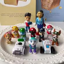 一套“成就伟业”全系列可动人偶收藏品，包含12个可动人偶，是理想的生日礼物。 - 彩色 - 查看 2