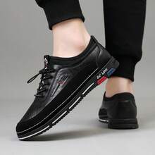 Mocassins décontracté d'affaires pour hommes, chaussures de loisirs décontractées à enfiler de couleur unie pour l'extérieur - Noir - Voir 4