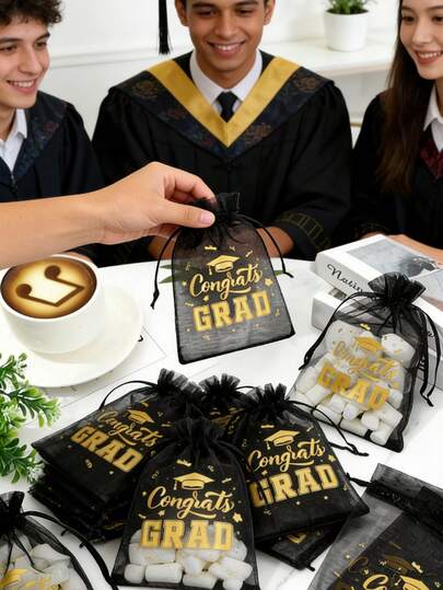 50/15个毕业主题欧根纱束口袋，黑金“恭喜毕业”文字图案，饰有星星和毕业证书，糖果零食包装袋，2026毕业派对礼品及装饰，适用于毕业派对礼物、毕业派对用品、毕业派对装饰