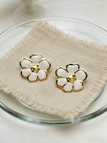 OBOVAY 2pcs/Set Pendientes de Acero Inoxidable Blanco de Moda, Estilo Vintage de Estrella & Flor, Pendientes Elegantes Adecuados para Uso Diario, Vacaciones y Fiestas, Regalo Perfecto para el Día de la Madre, Pascua o Vacaciones en la Playa - Blanco - Ver 8